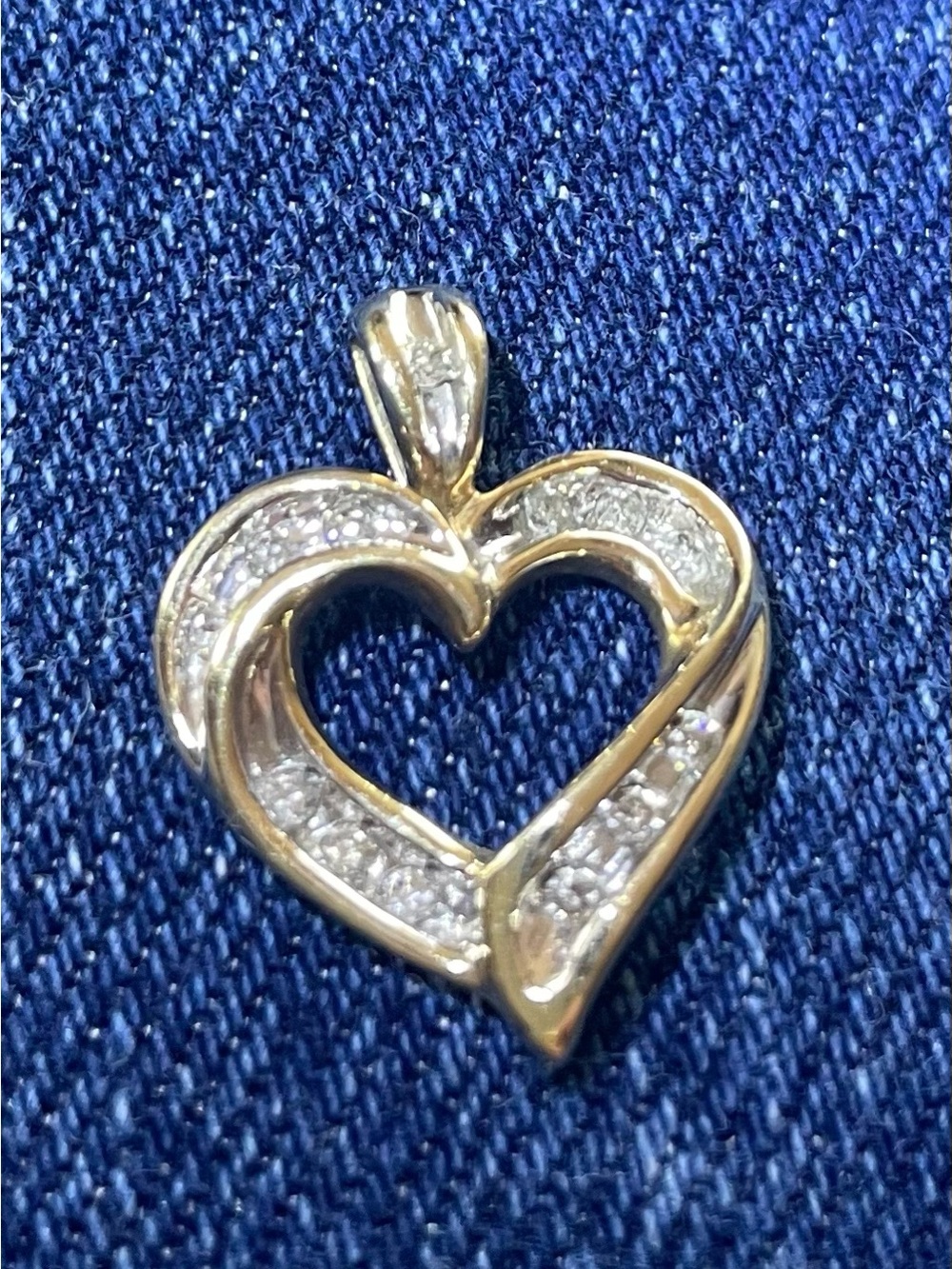 Vintage 10K Gold and White Gold Pendant with Diamond Accents